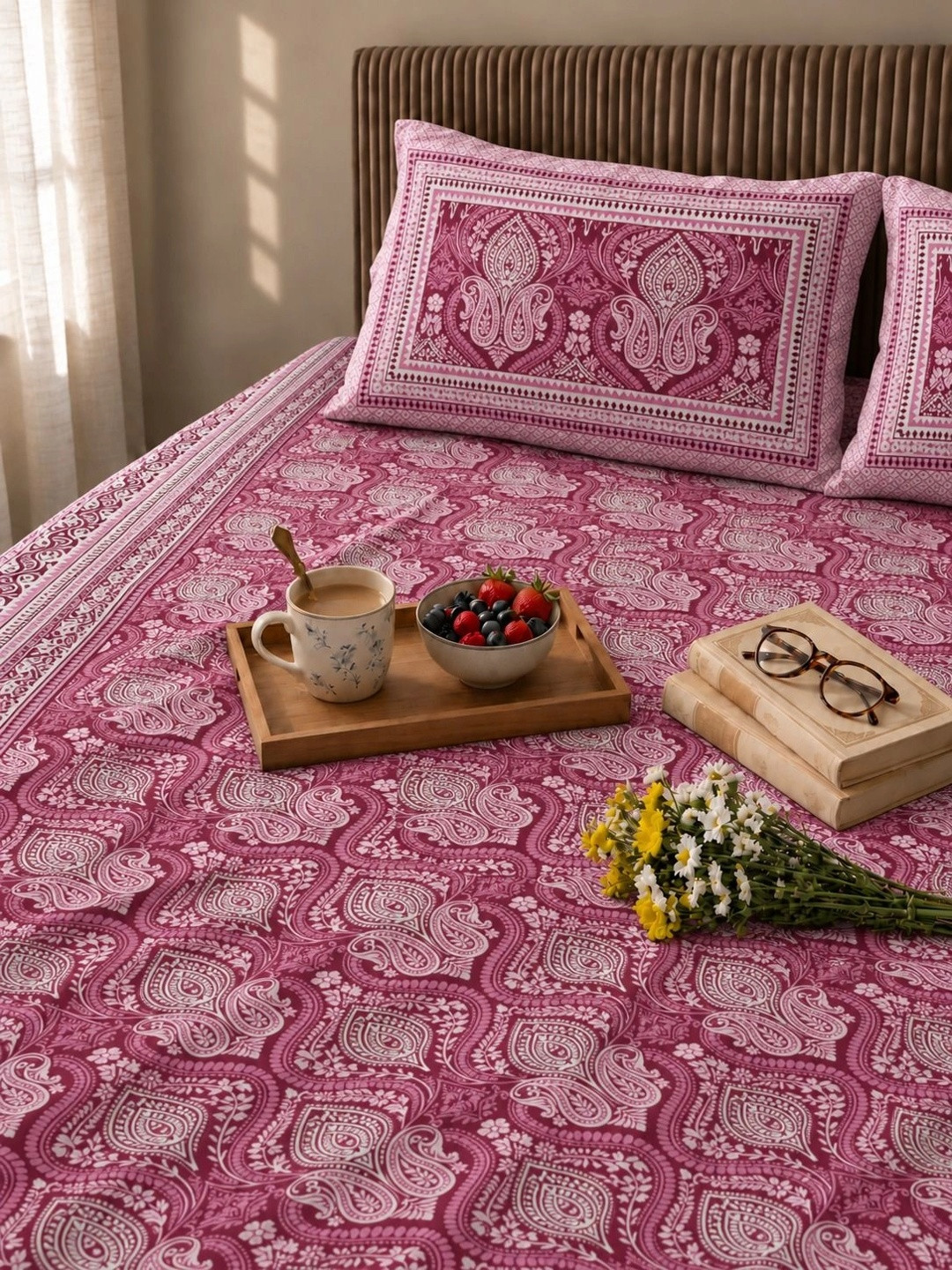 COZYKO 210 TC King Size Bedsheet with 2 Pillow Covers- 90 Inch x 105 Inch