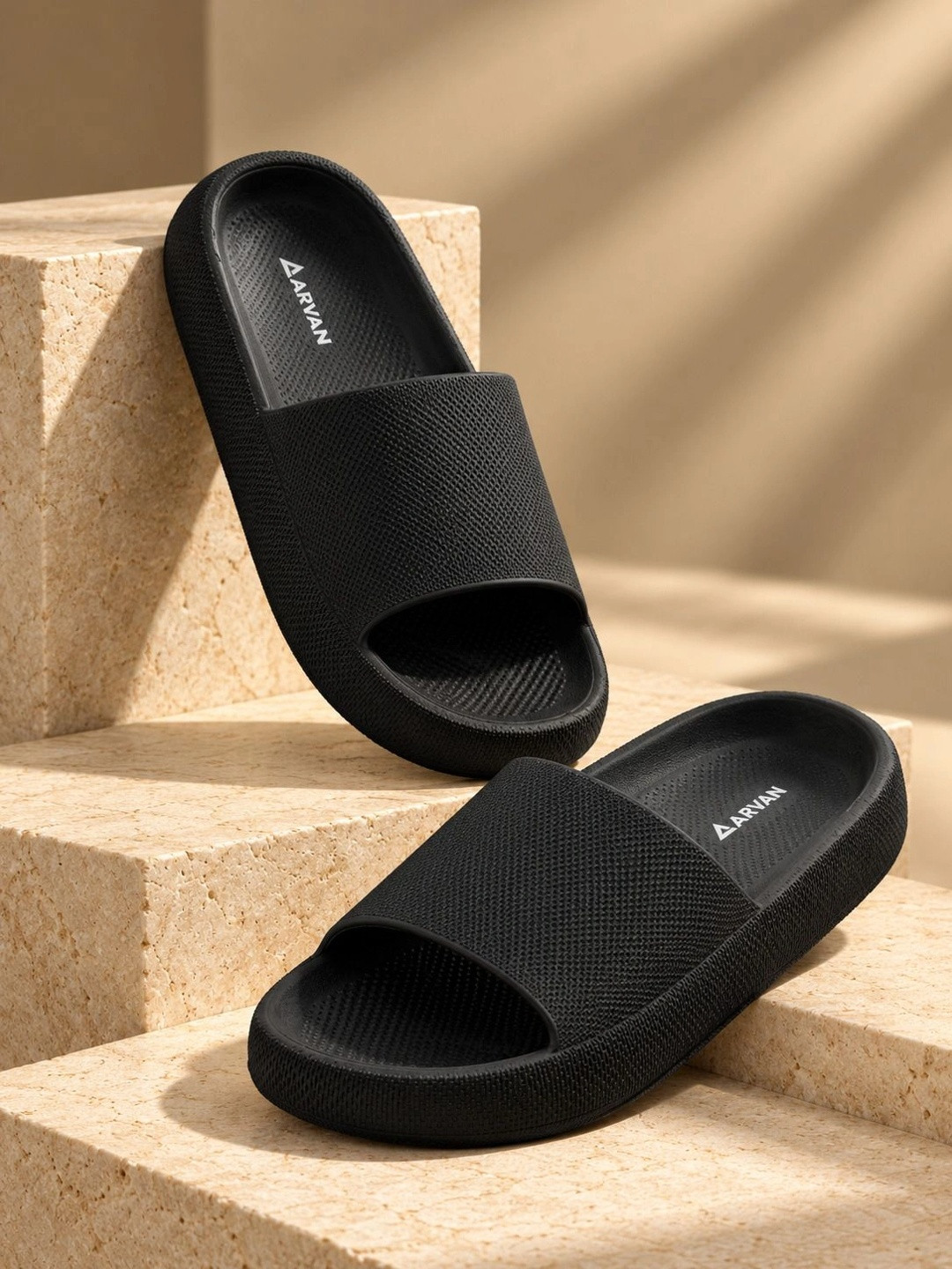 ARVAN Men Sliders