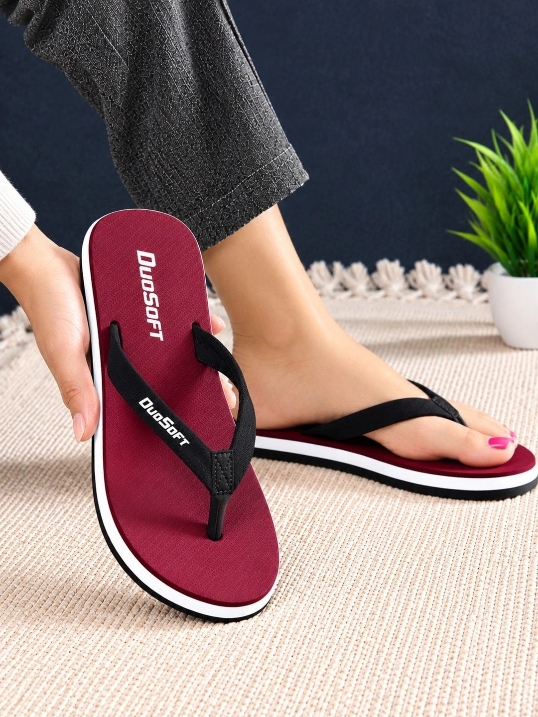 DUOSOFT Women Thong Flip-Flops