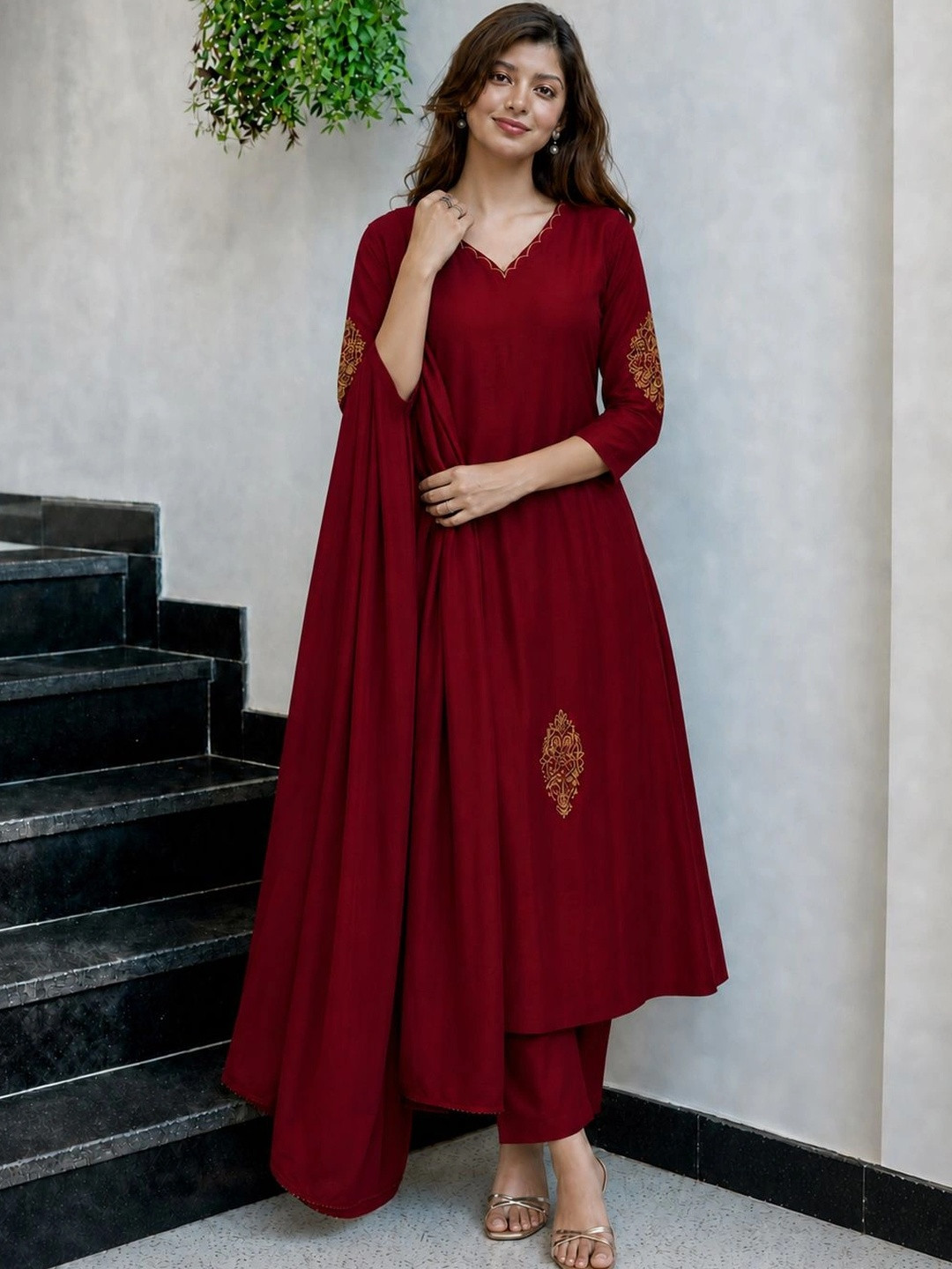 GoSriKi Women Ethnic Motifs Embroidered Regular Thread Work Kurta with Trousers & With Dupatta