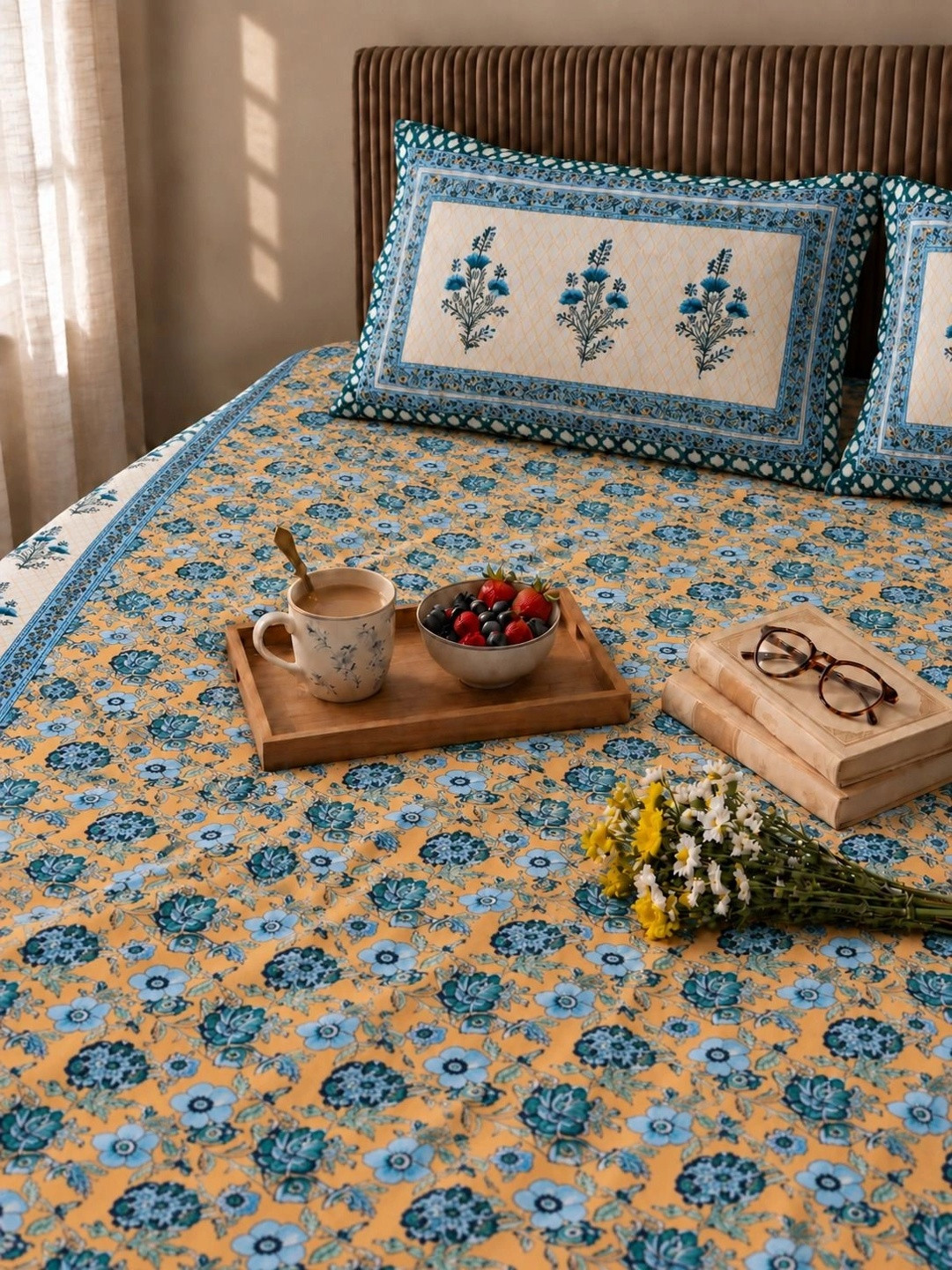 COZYKO Cotton 210 TC King Fine Bedsheet with 2 Pillow Covers-90 x 105 inches