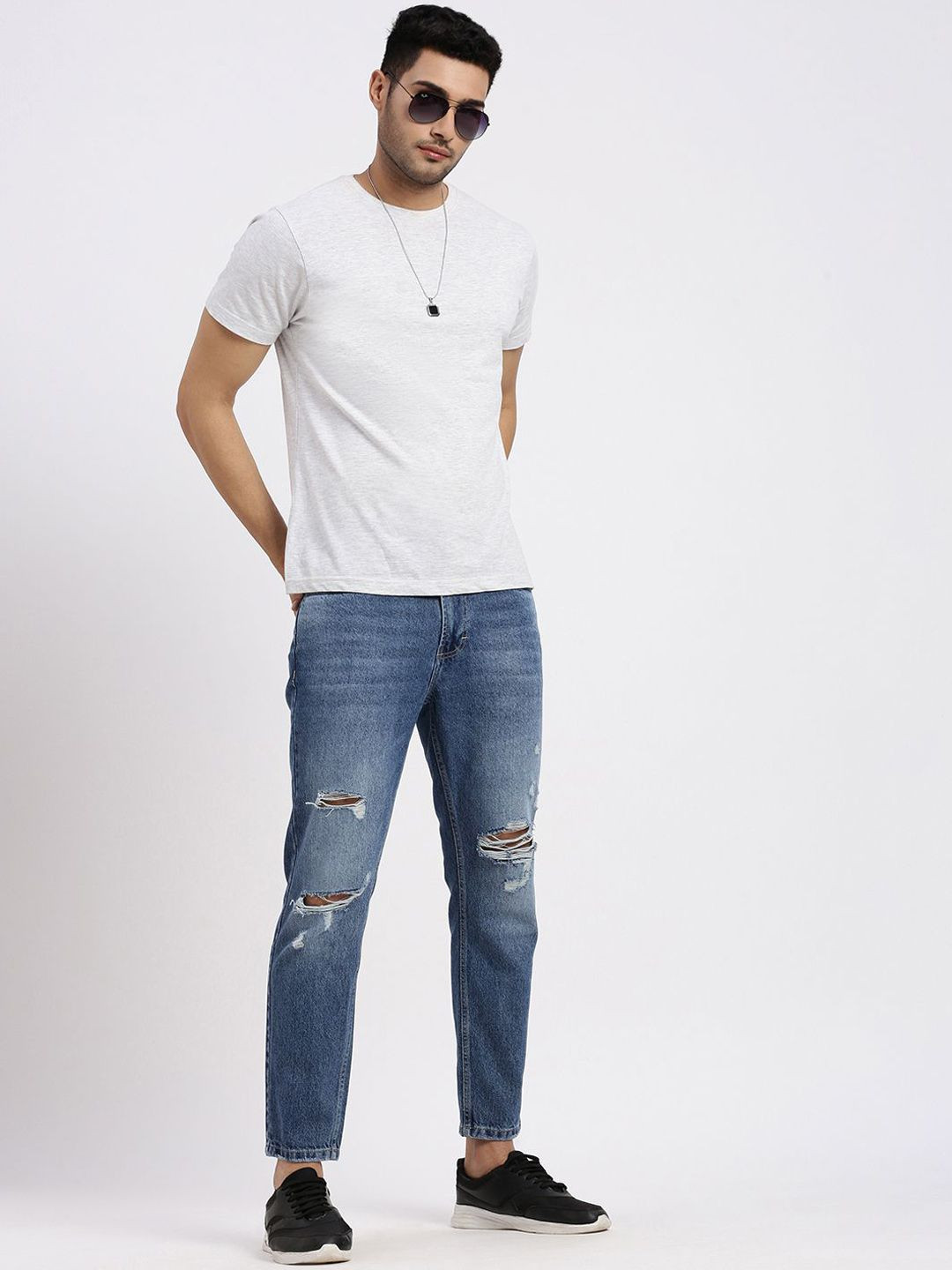 SHOWOFFFF Men Comfort Low-Rise Highly Distressed Heavy Fade Acid Wash Jeans