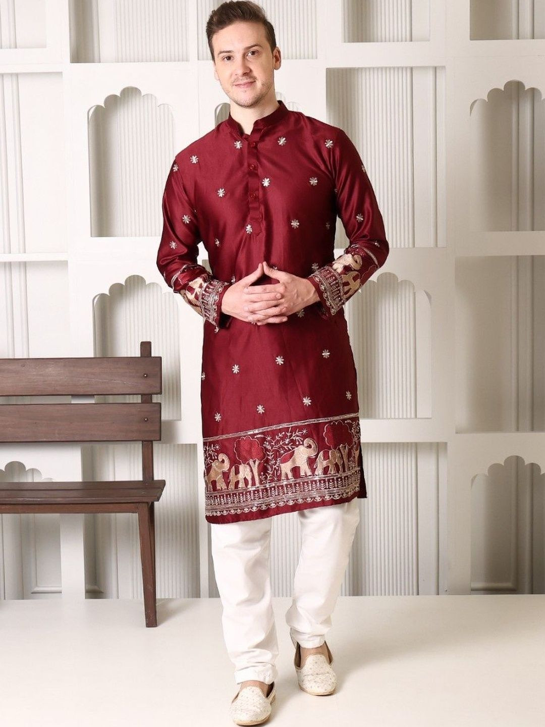 SHROBH Men Ethnic Motifs Embroidered Thread Work Grandeur & Majestic Artwork Kurta