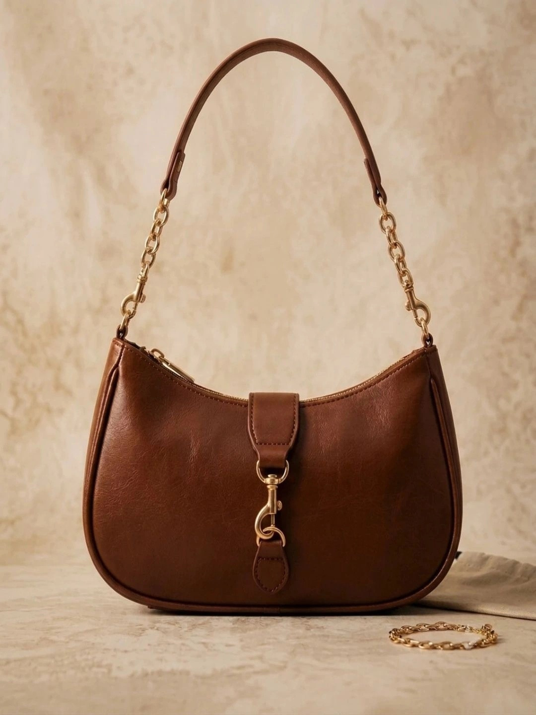 AshcrafZee PU Shoulder Bag