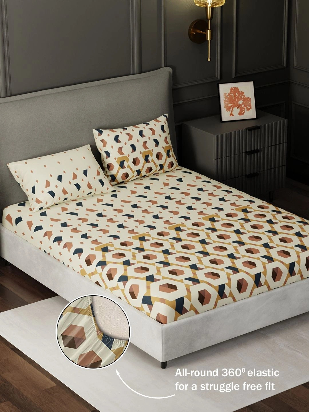 BLISSHOME Cream-Coloured Geometric 150 TC King Bedsheet with 2 Pillow Covers