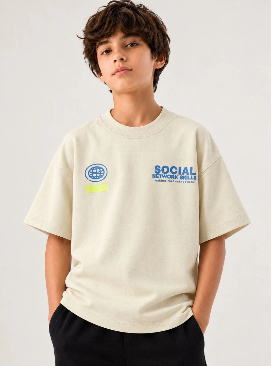 Alan Jones Boys Printed Drop-Shoulder Sleeves T-shirt