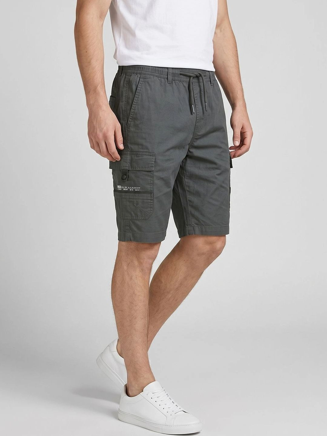 TJ99 Men Dark Grey Cotton Cargo Capri