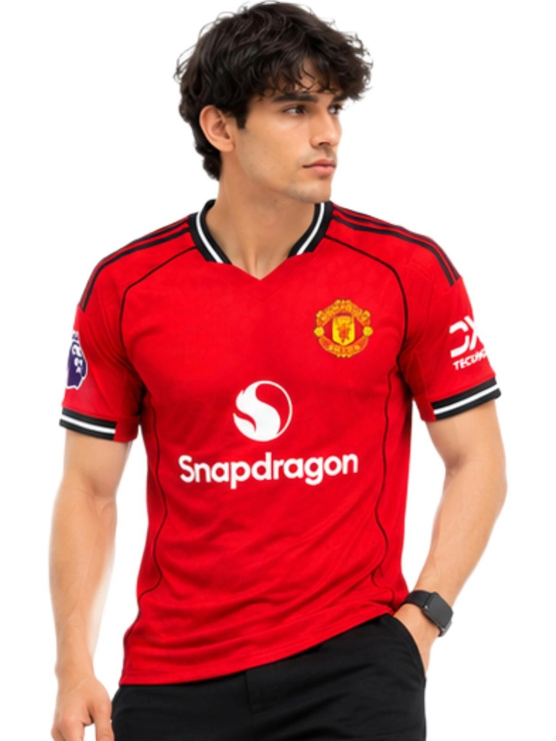 teky Men Brand Logo Manchester United Printed V-Neck T-shirt