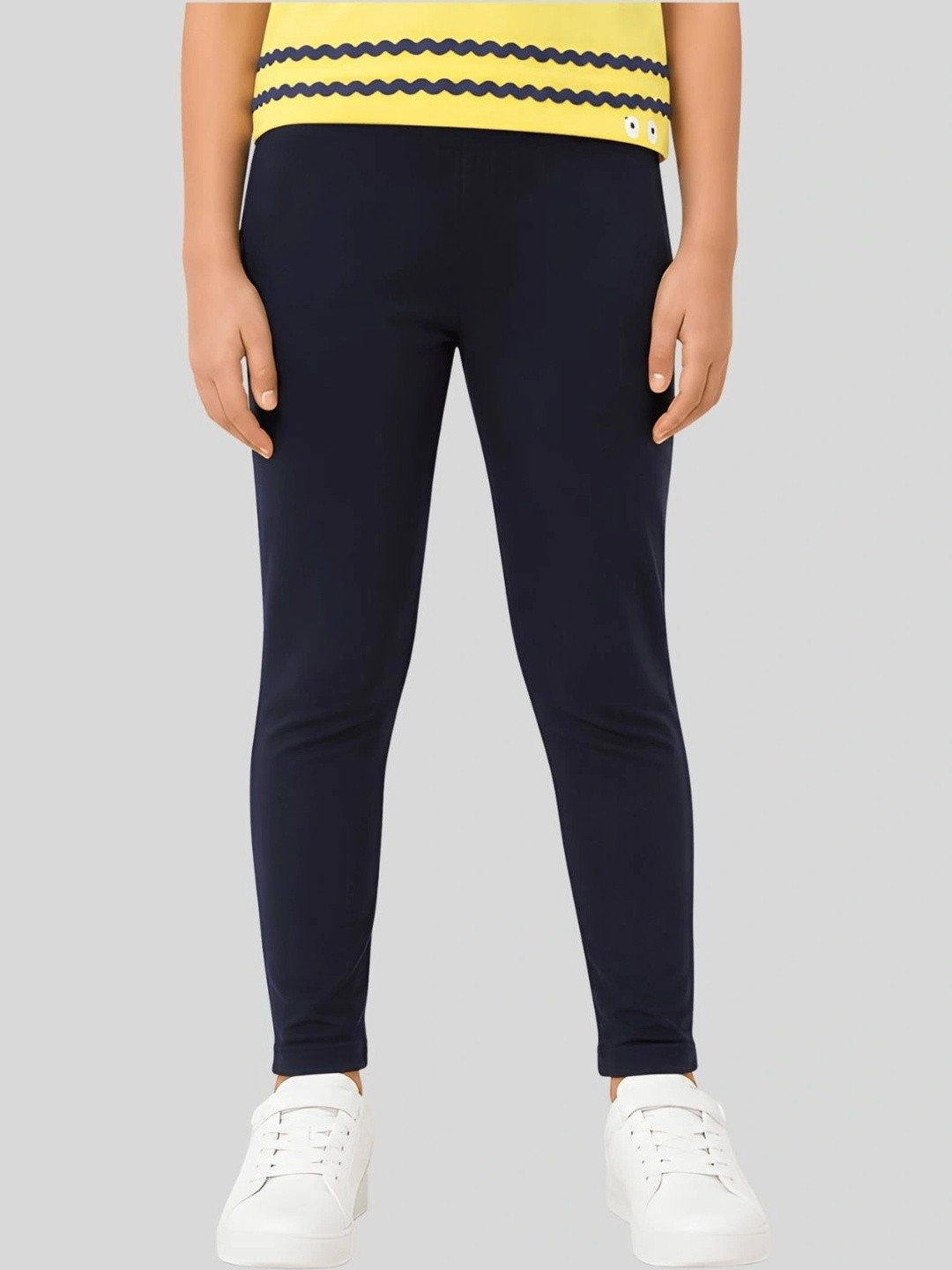 PILOLO Mid-Rise Ankle-Length Leggings