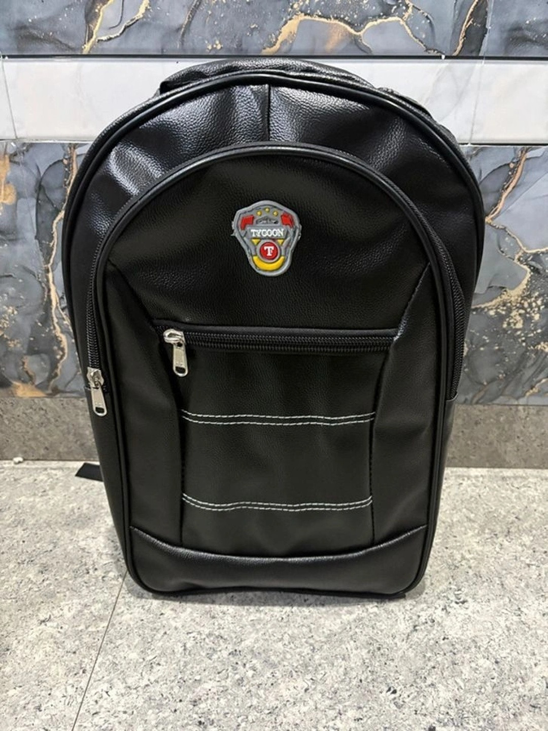 EVLINLIFESTYLE Unisex Contrast Detail Backpack