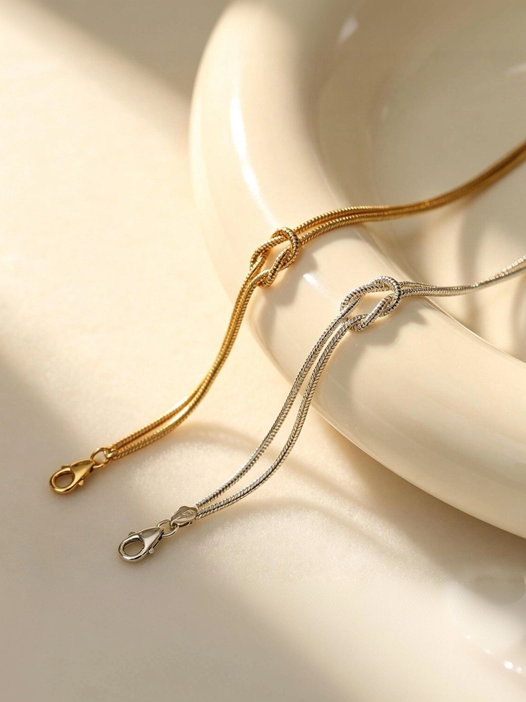 Newitin Couple Pack of 2 Knot Link Bracelet