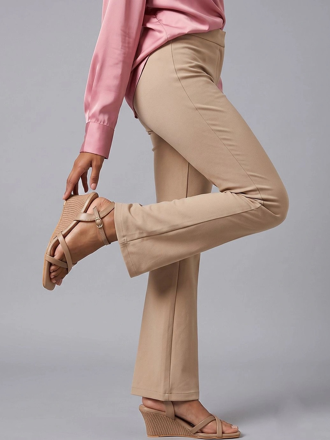 SHETOP Textured Party Wedge Sandals with Buckles