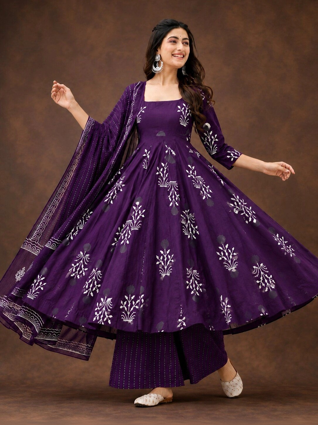 Mogra Designs Women Ethnic Motifs Printed Empire Kurta with Palazzos & With Dupatta