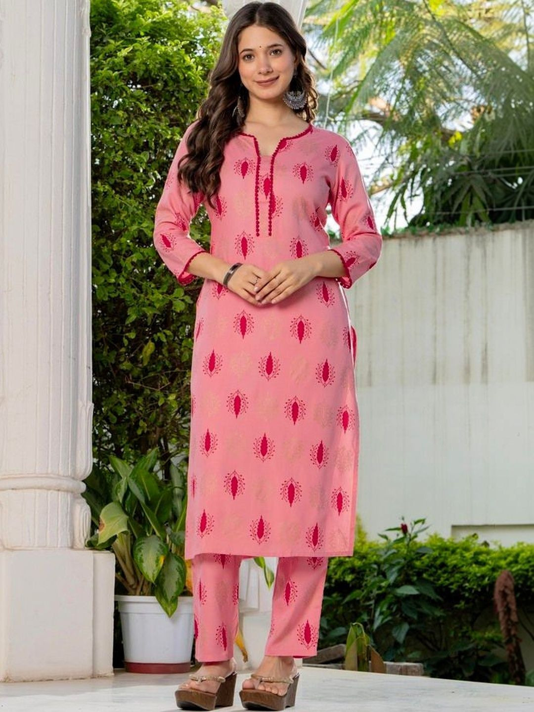KHUHA Women Ethnic Motifs Printed Regular Kurta with Trousers