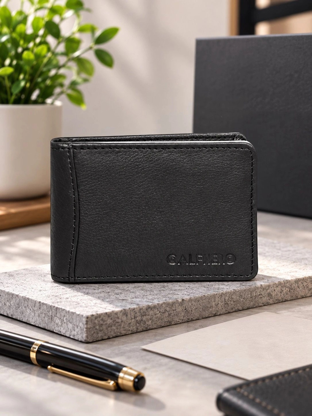 CALFNERO Unisex Leather Card Holder