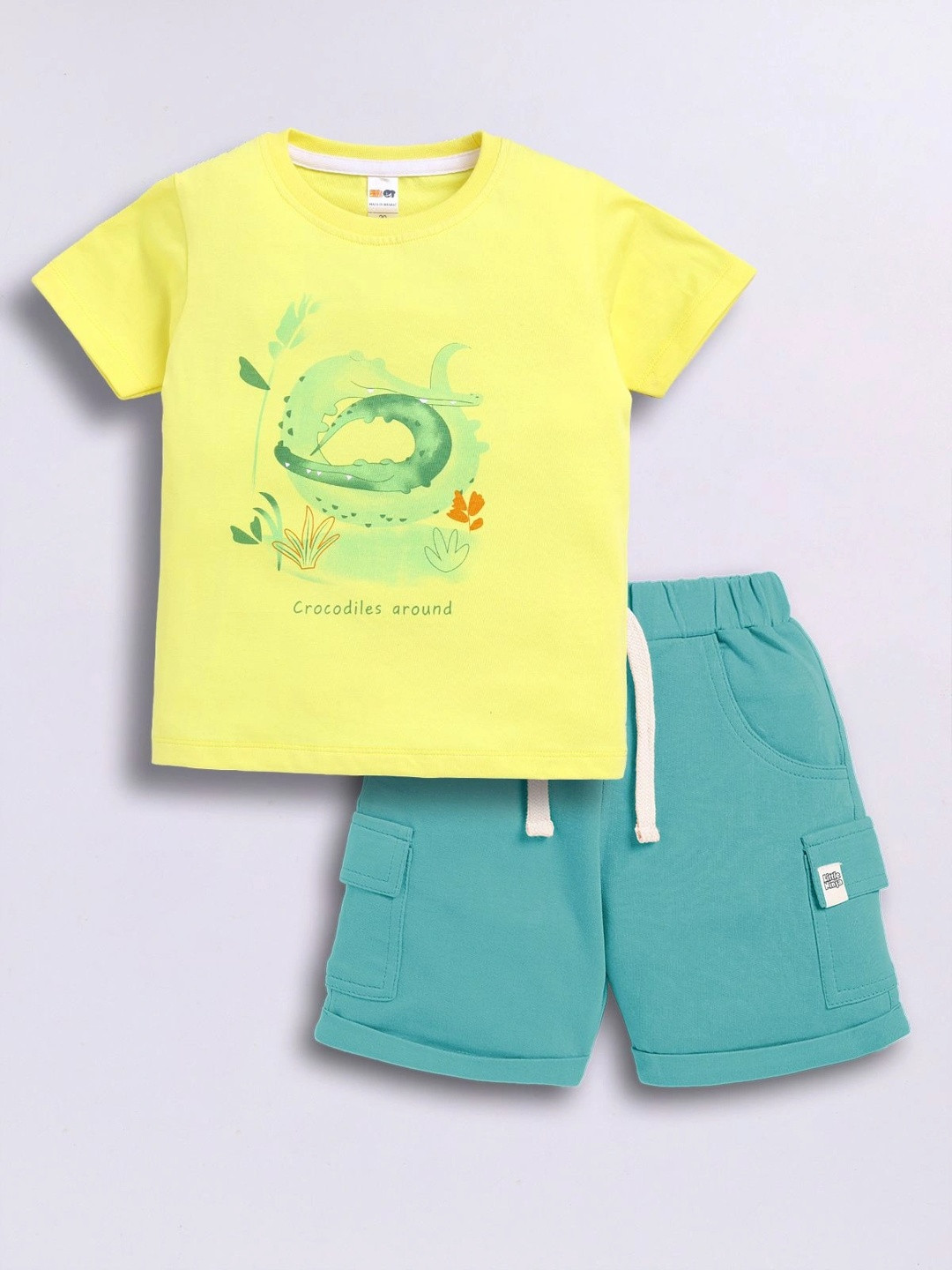 LITTLE NINJA Boys Printed T-shirt with Shorts