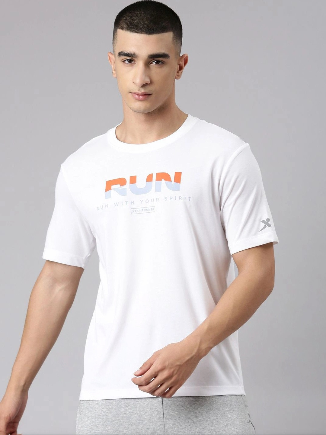 Xtep Men Running Short Sleeve T-shirt