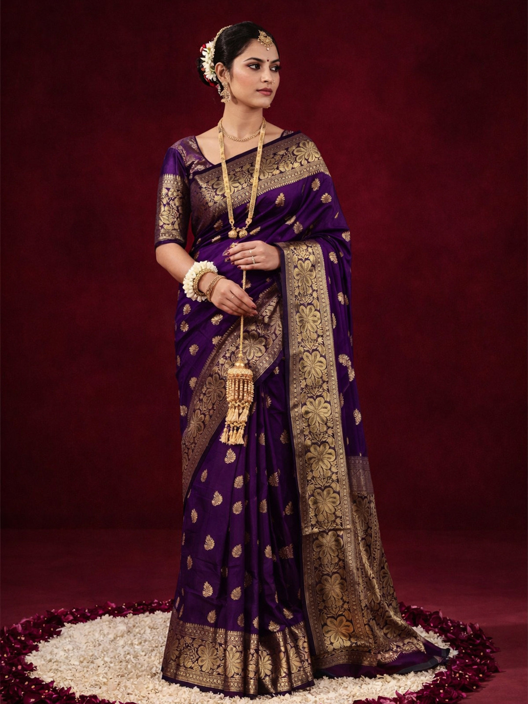 SAIYAMORI Woven Design Zari Silk Blend Kanjeevaram Saree