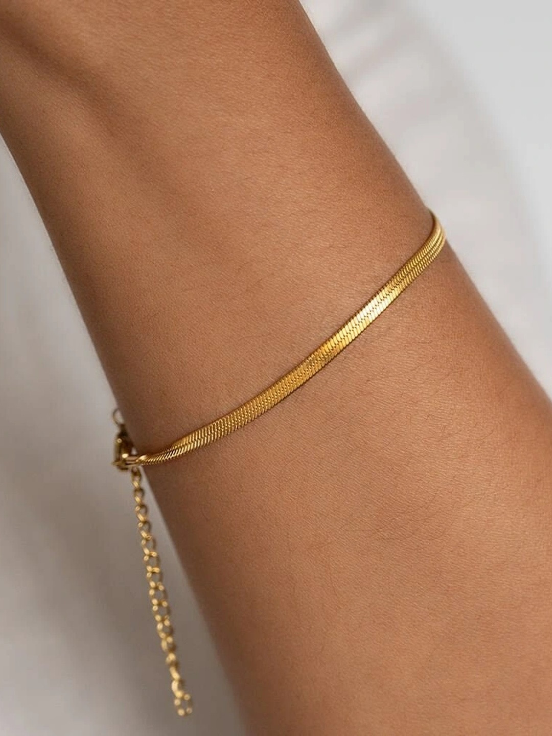 DressBerry Women Gold-Plated Bracelet