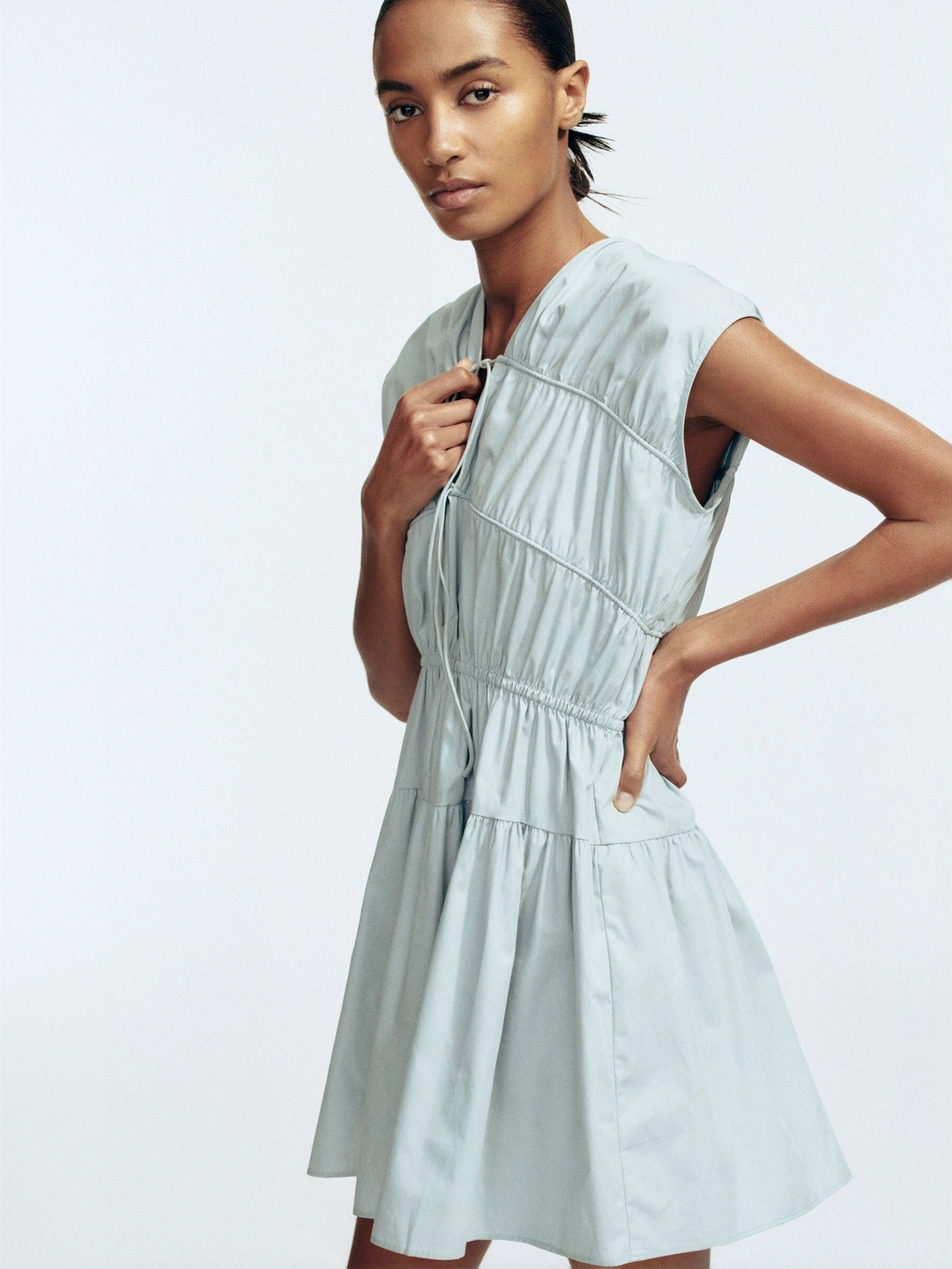 H&M Drawstring-Detail Poplin Dress