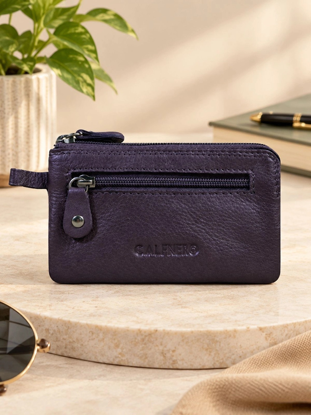 CALFNERO Unisex Leather Zip Around Wallet
