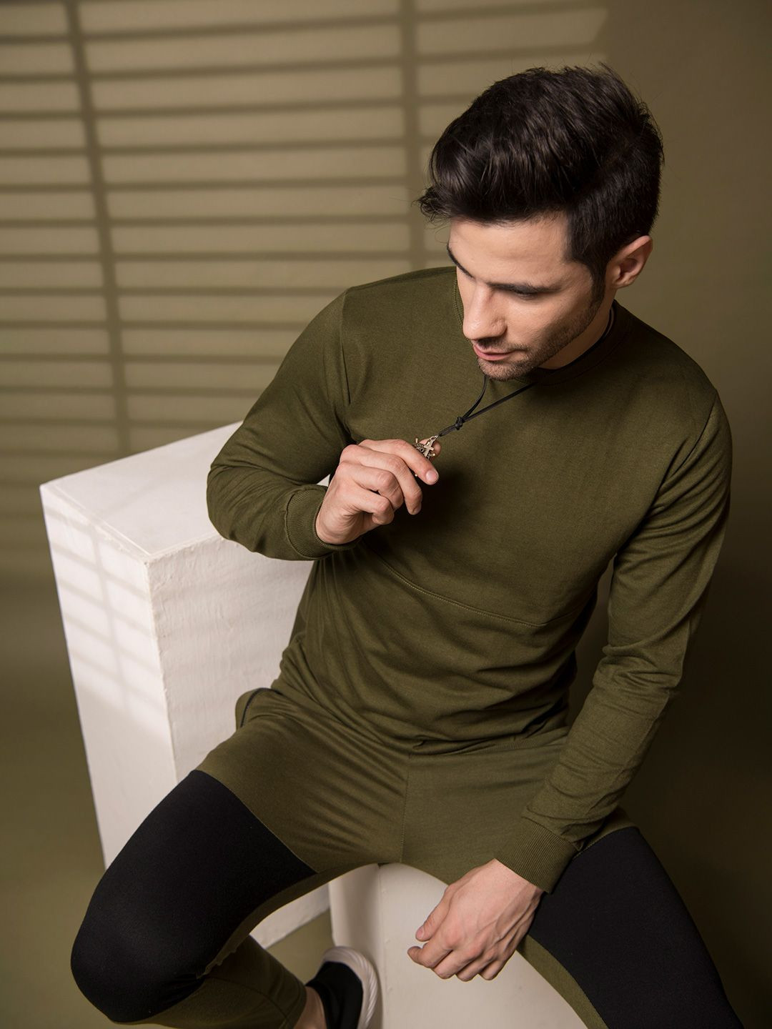 Rigo Men Solid Casual Pullover Sweatshirt