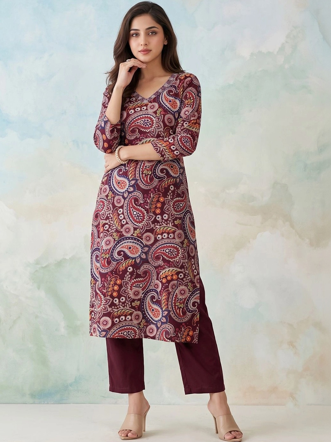 AADVIKA Women Paisley Printed Sequinned Indie Florals Kurta