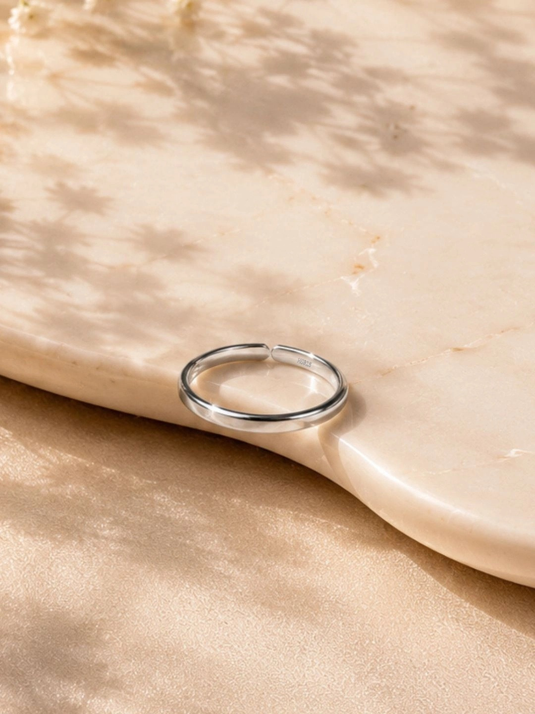 HighSpark 925 Silver Classic Single Band Adjustable Toe Ring