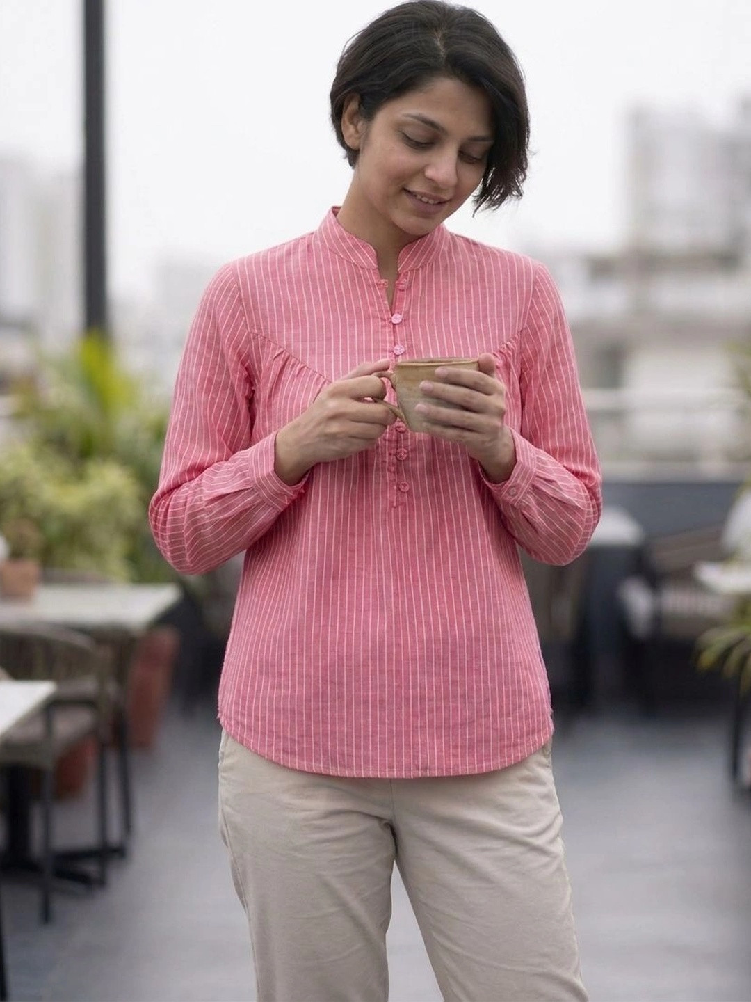 THE WOVEN SAGA Striped Mandarin Collar Cotton Top
