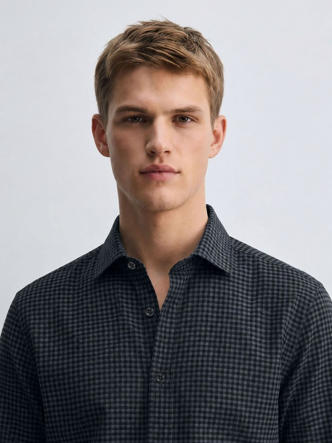 MISCHIEF MONKEY Men Classic Micro Checks Checked Casual Shirt
