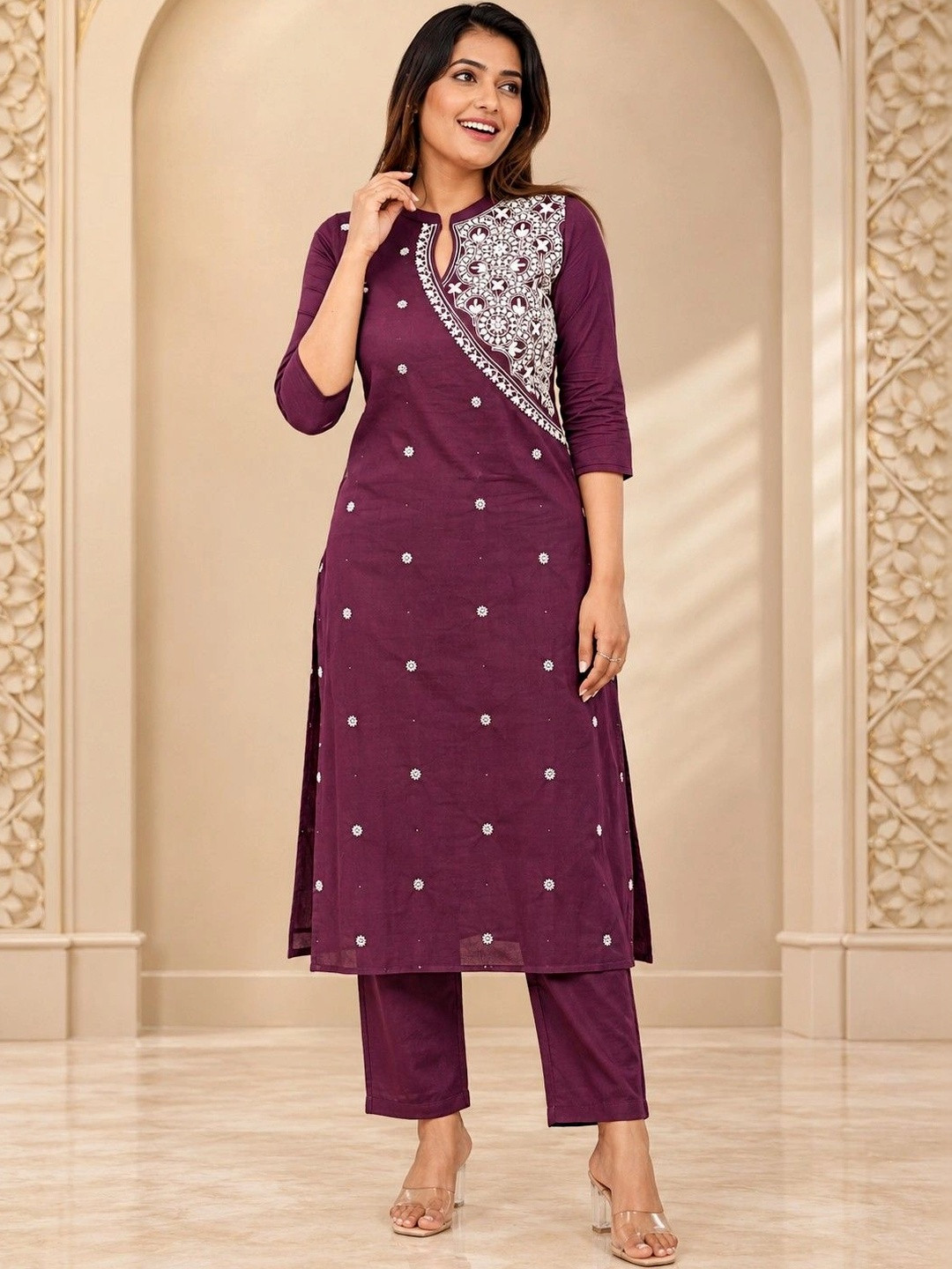 HERE&NOW Women Ethnic Motifs Embroidered Regular Thread Work Kurta with Trousers