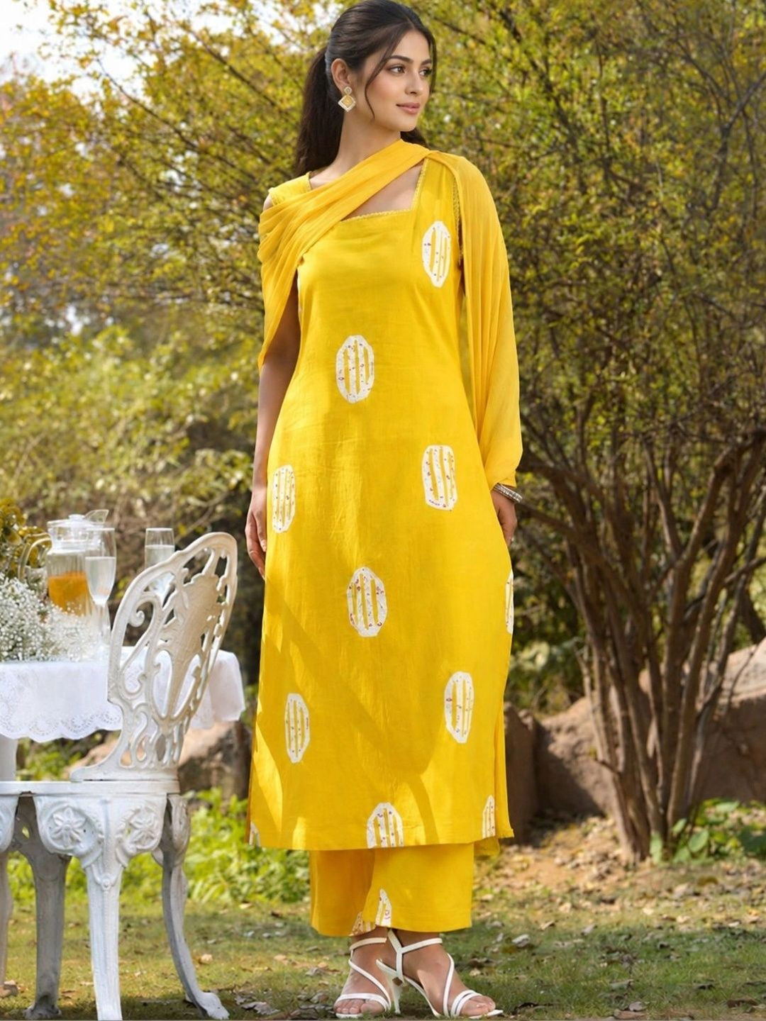 pinfit Women Printed Regular Pure Cotton Kurta with Palazzos & With Dupatta