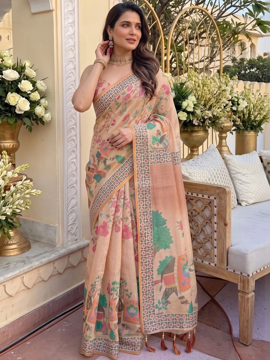 Mitera Floral Printed Pure Cotton Saree With Blouse Piece