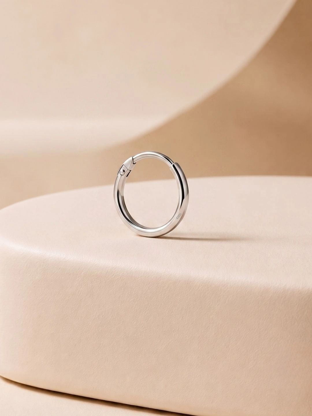 HighSpark Men's 925 Silver Round Classic Thin Hoop Earrings - 1 Piece Only