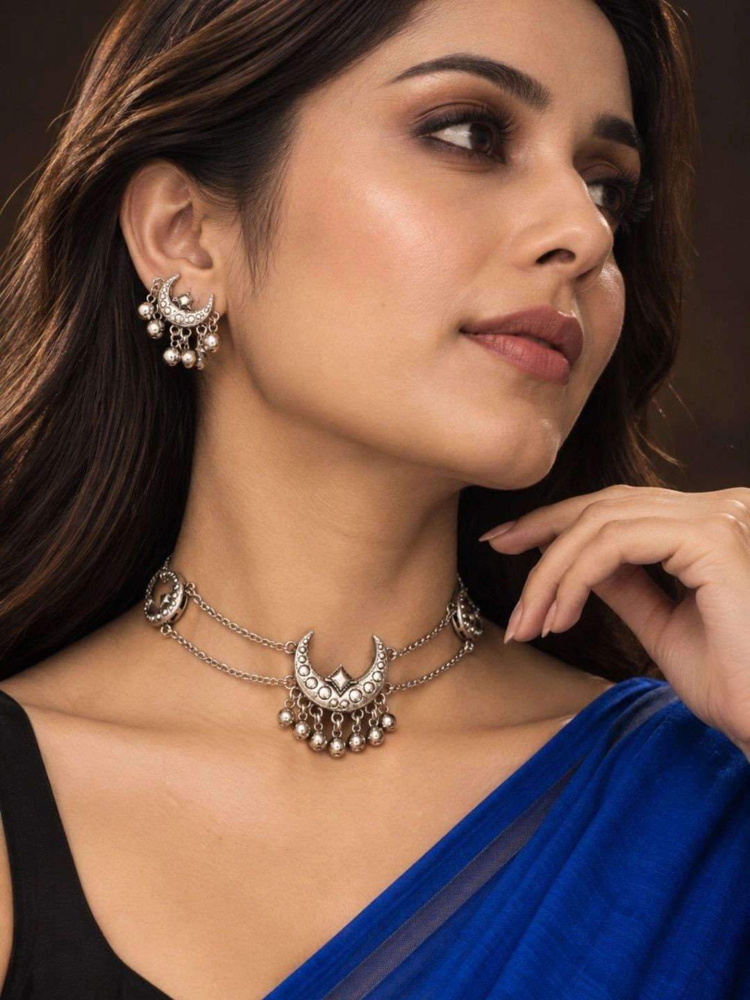 Niscka Silver-Plated Oxidised Necklace and Earrings
