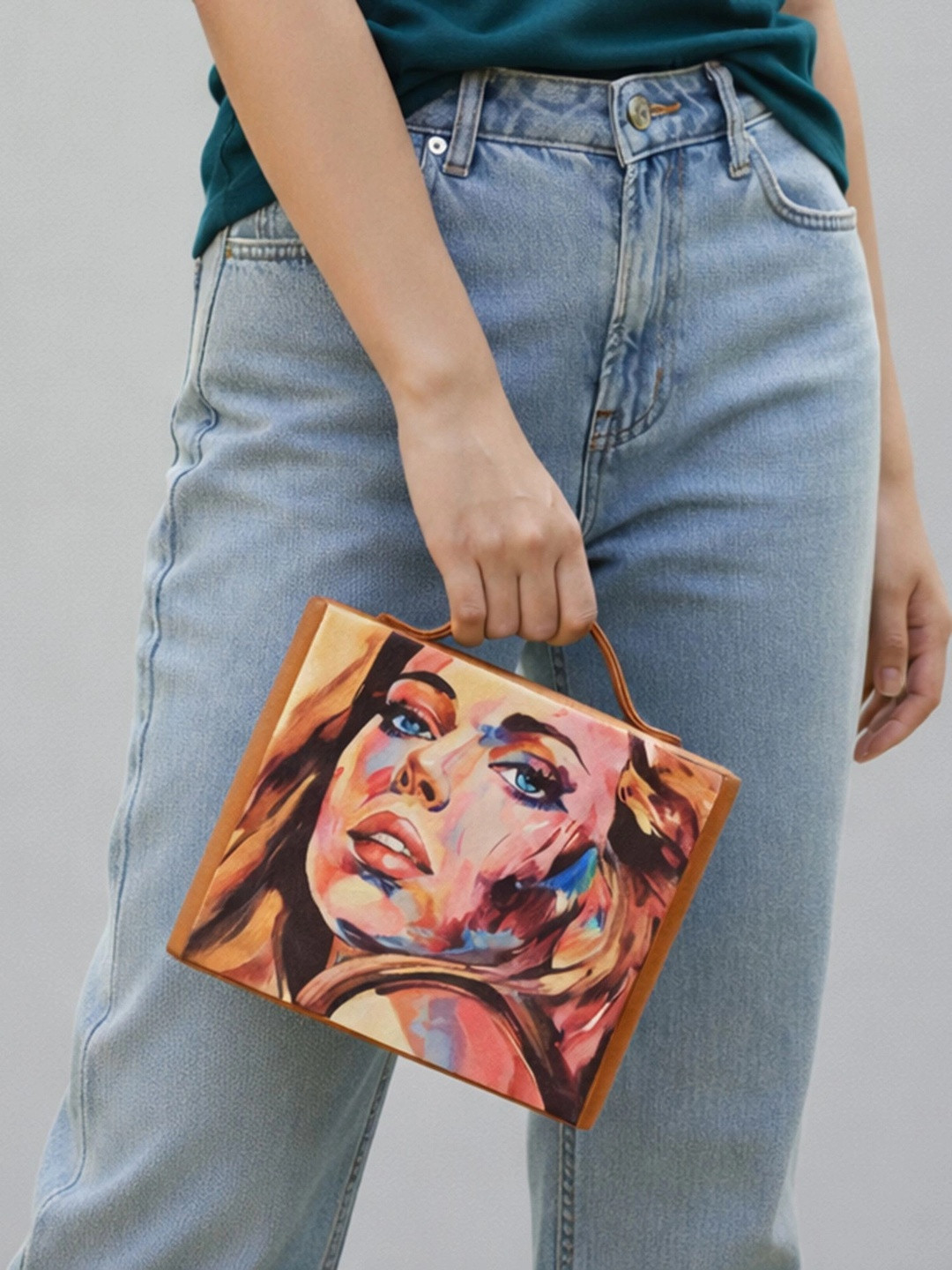 ARTKLIM Pink & Navy Blue Printed Box Clutch