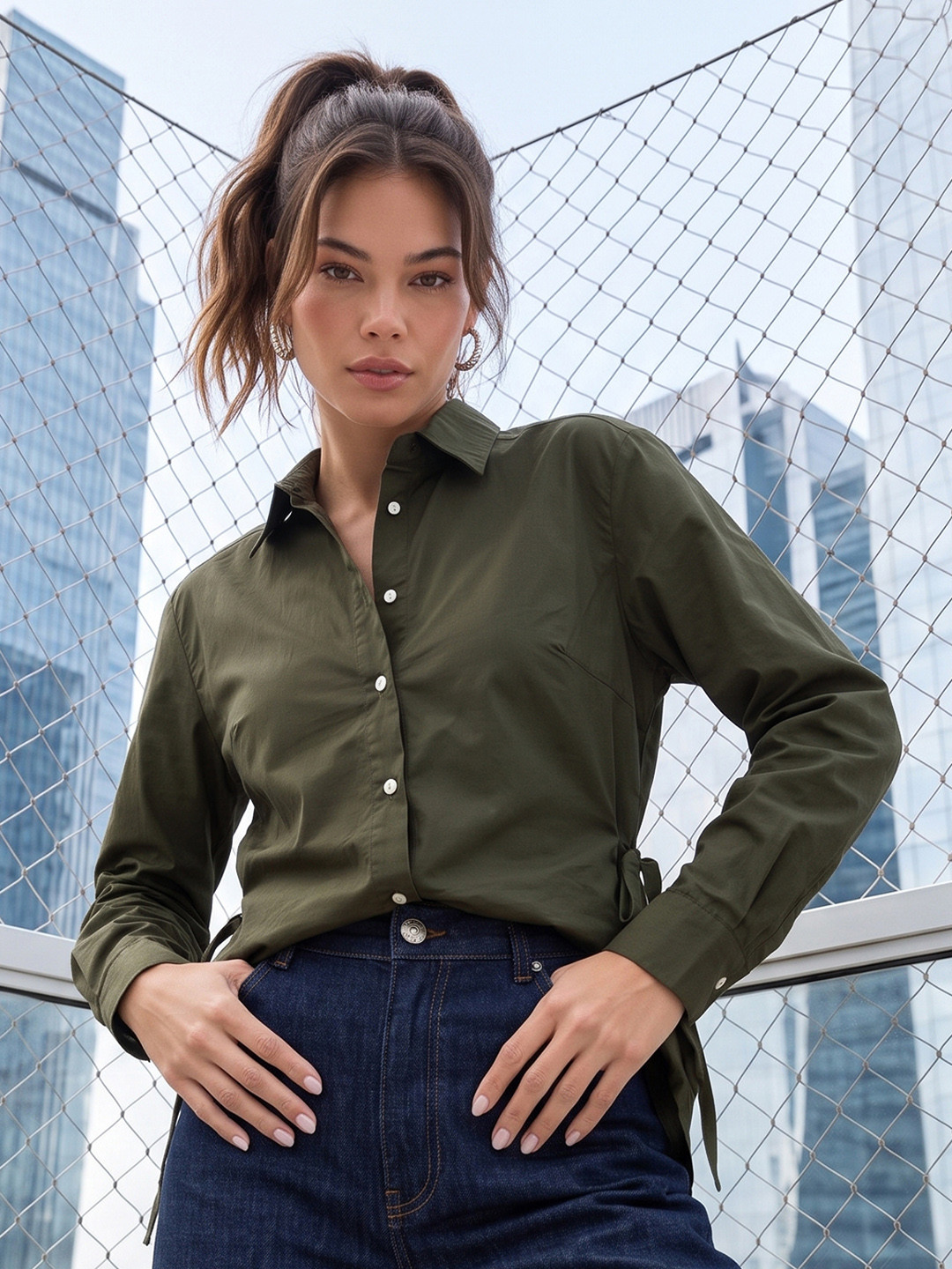 The Roadster Life Co. Relaxed Fit Tie-Up Casual Shirt
