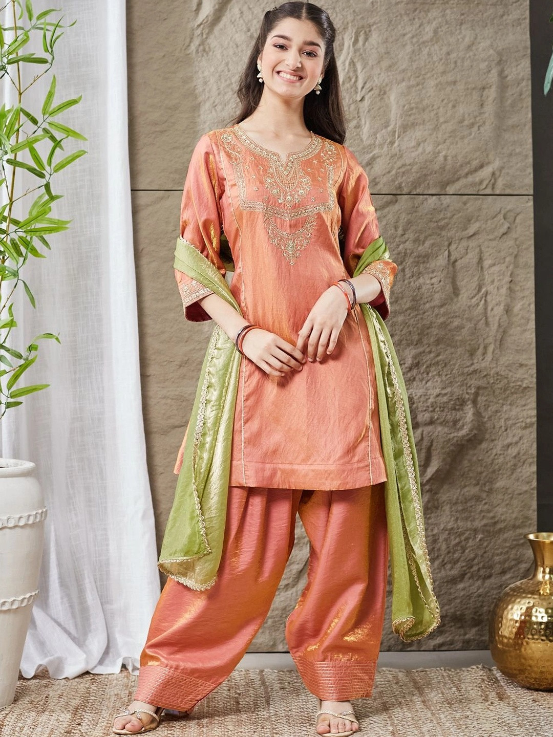 CurlyTales Girls Peach Embroidered Anarkali Kurti And Farshi Salwar With Dupatta Set