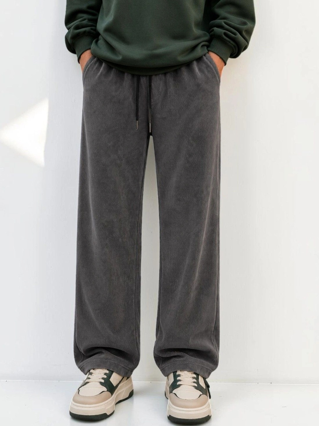MOJAMEDI Men Relaxed Fit Track Pants