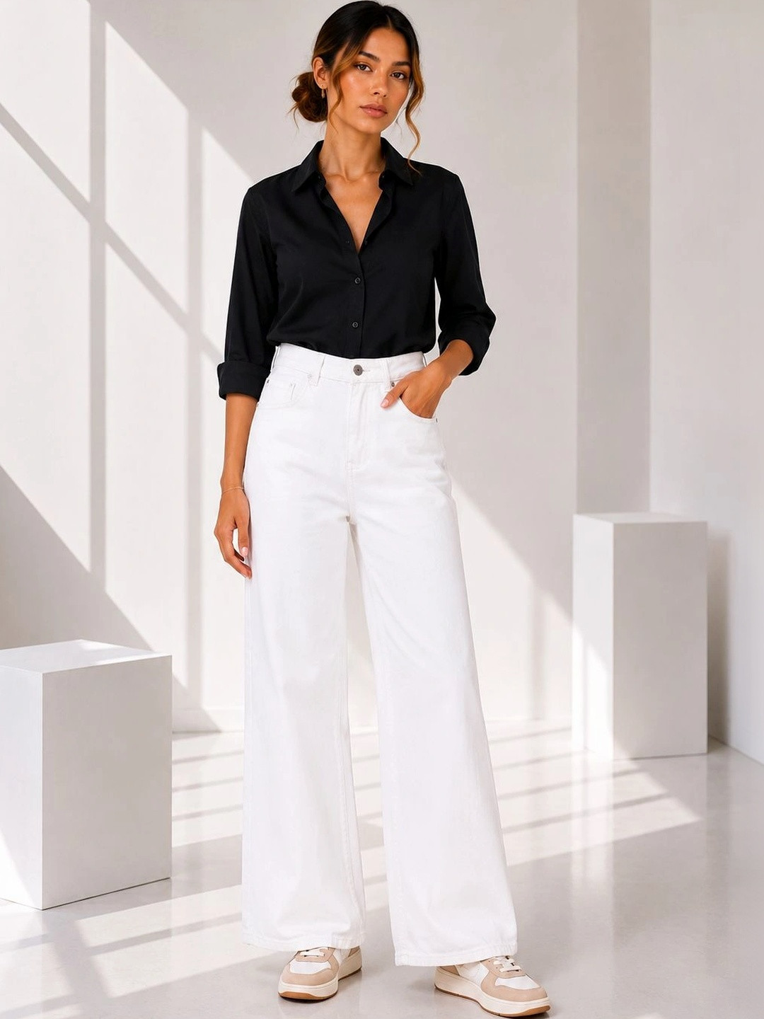 zayla Women Loose High-Rise Stretchable Jeans