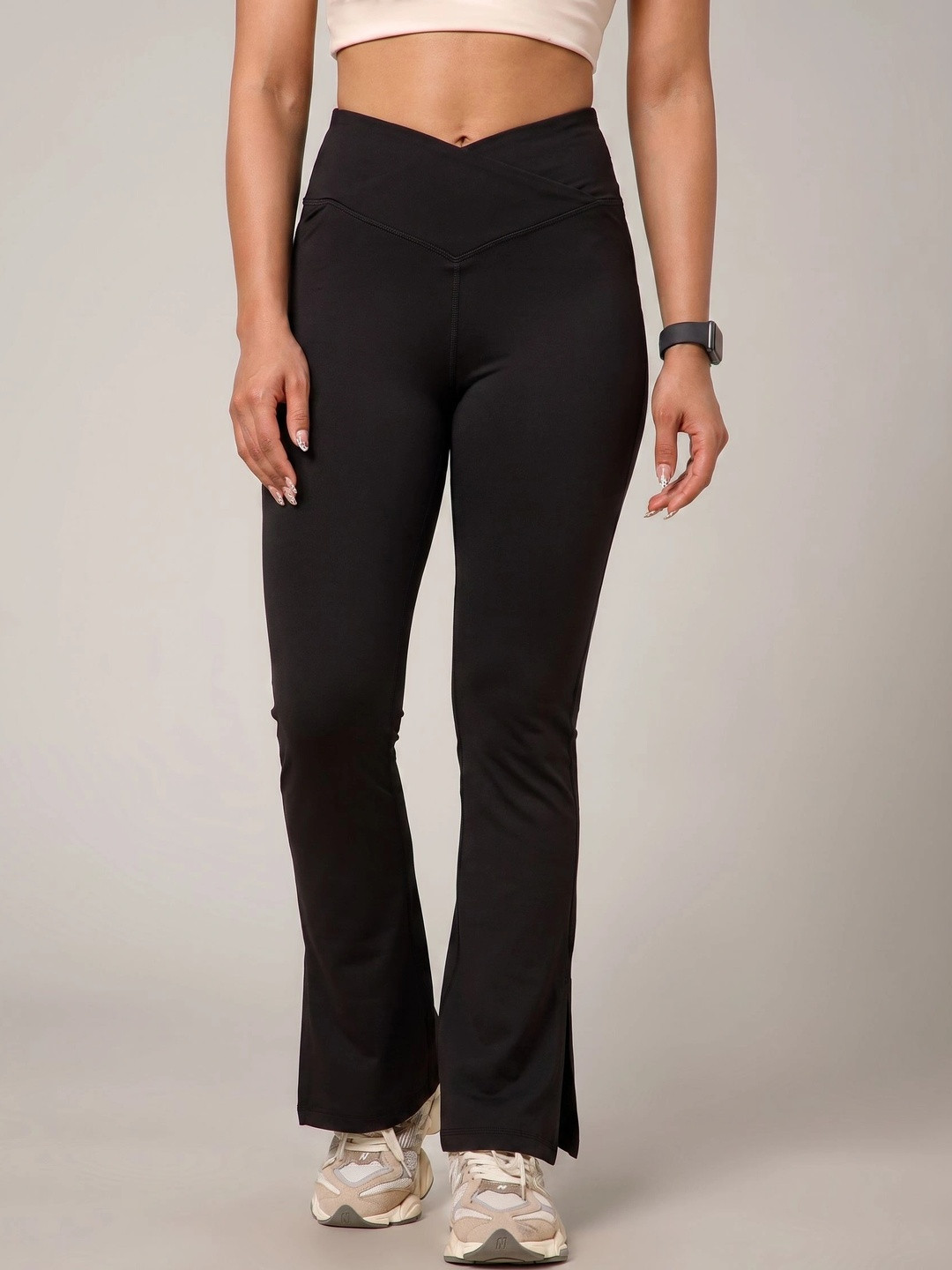 ATHLISIS Women Ribbed High-Waist e-Dry Technology Flared Yoga Pants