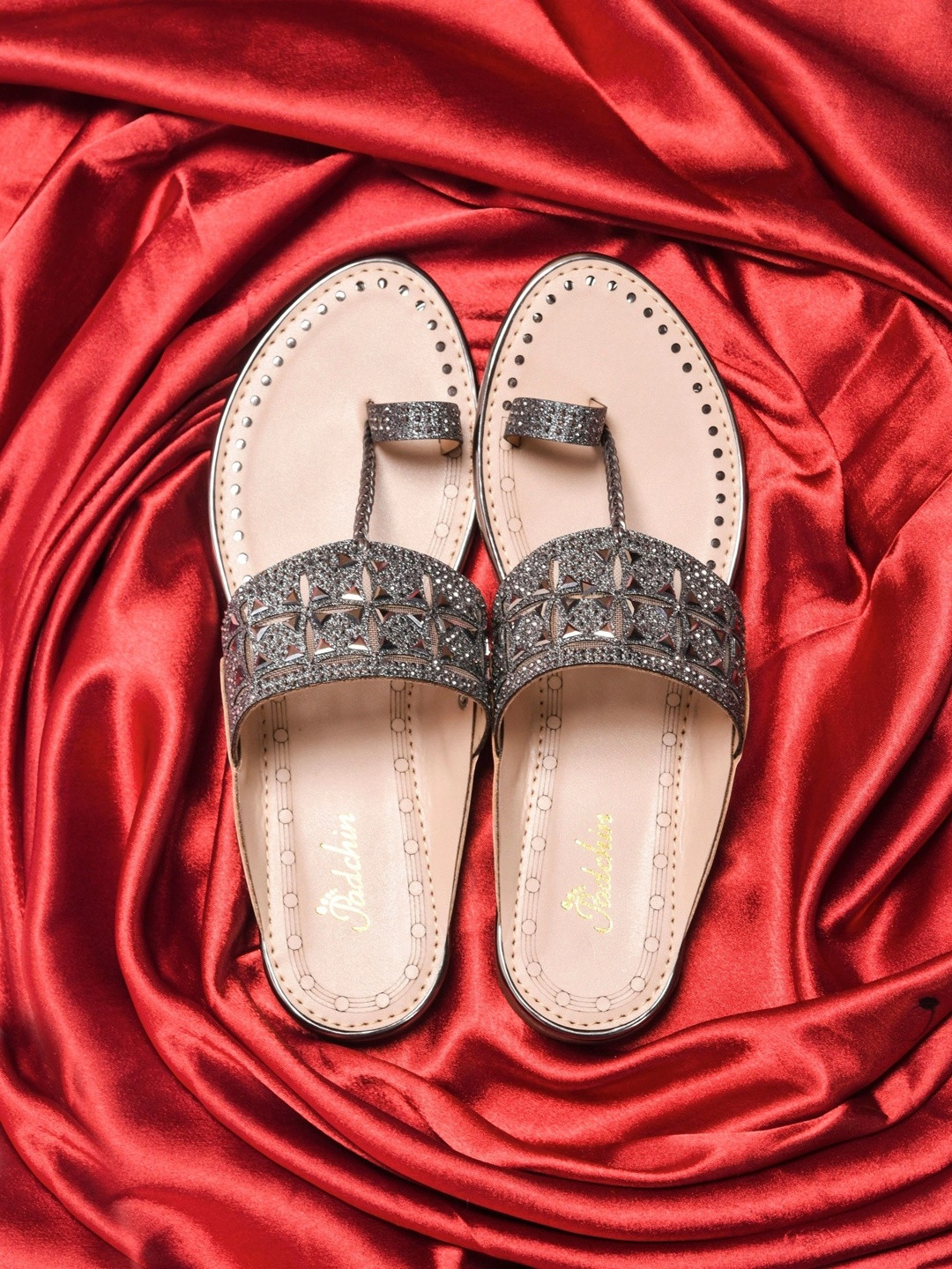 Padchin Women Embellished Ethnic One Toe Flats