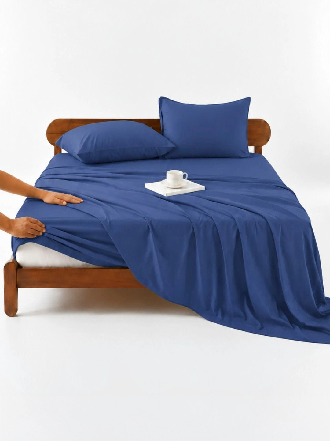 Zarf Navy Blue 350 TC King Bedsheet with 2 Pillow Covers