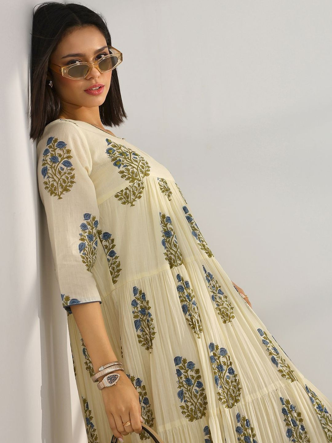 Gerua By Libas Floral Print Keyhole Neck Fit & Flare Maxi Dress