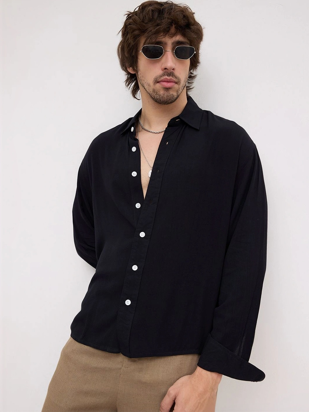 VASTRADO Men Classic Boxy Casual Shirt - Image 1