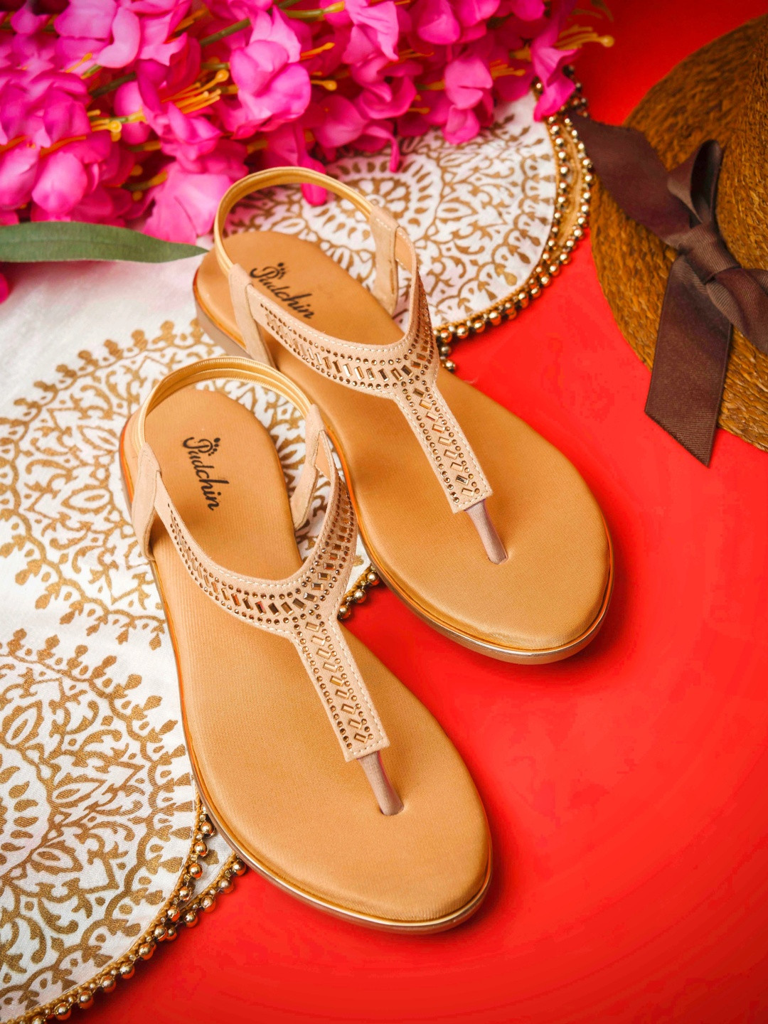 Padchin Women Embellished Ethnic T-Straps Flats