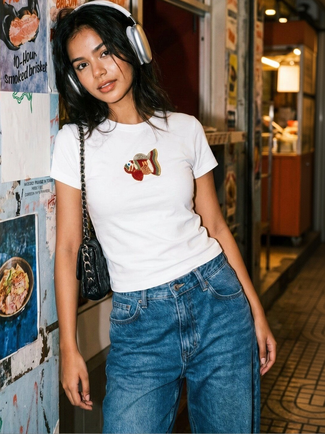 Uptownie White Cotton Lycra Fish Applique T-Shirt
