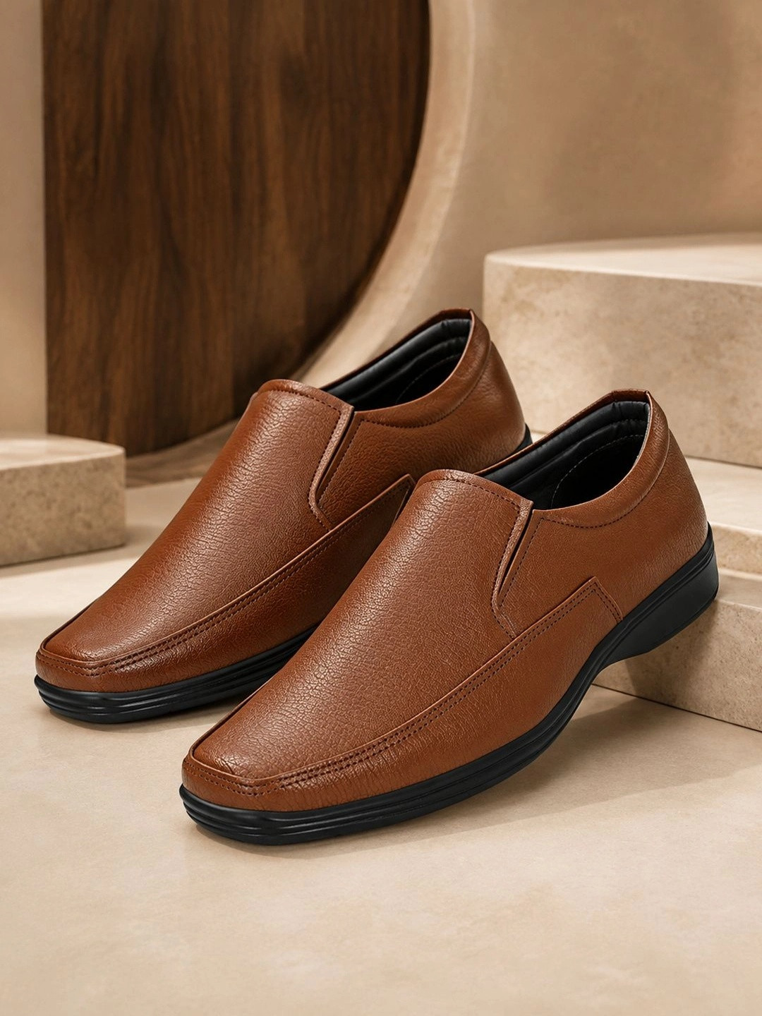 INVICTUS Men Textured Square Toe Formal Slip-On Shoes