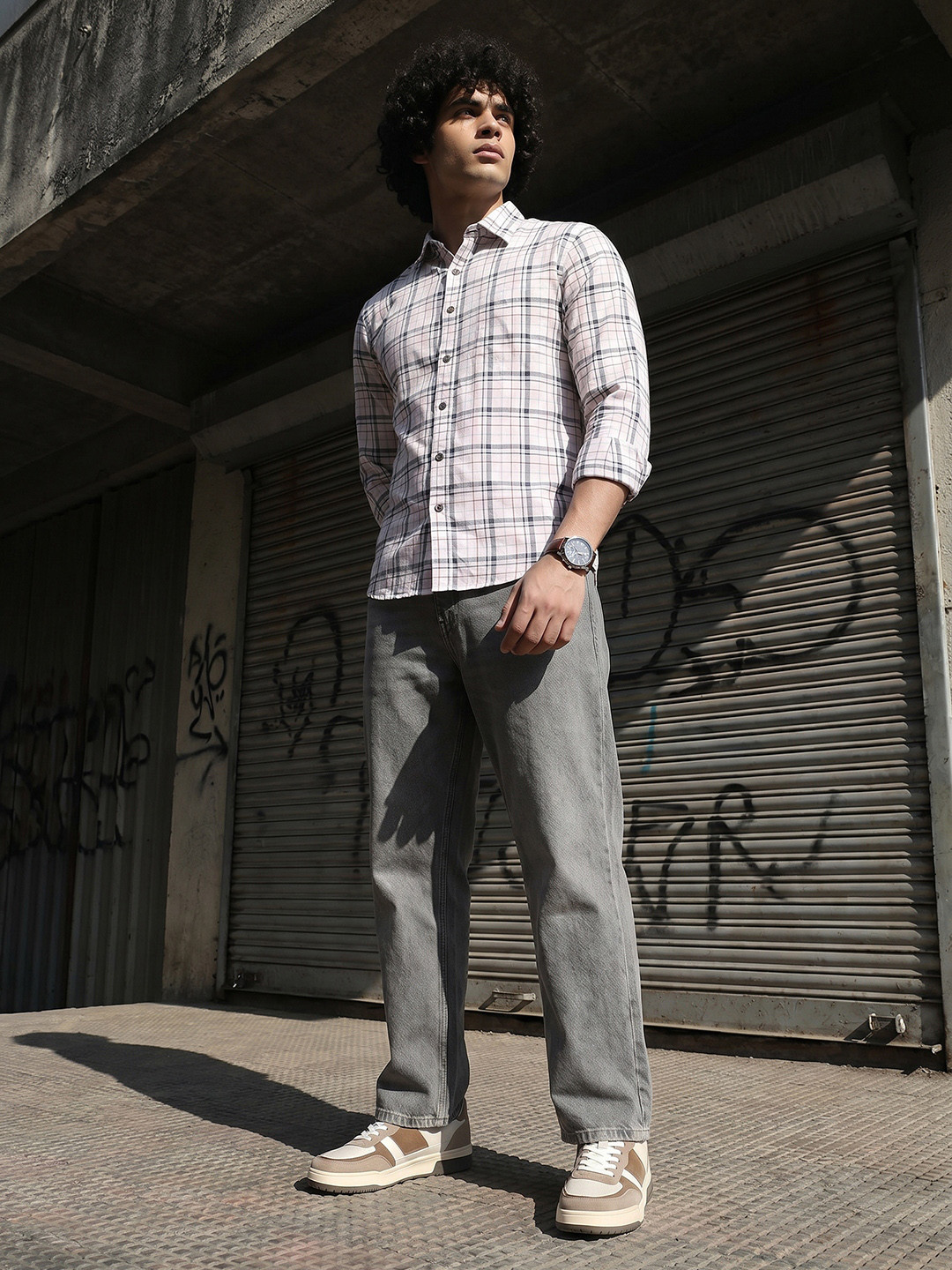 The Roadster Life Co. Checked Casual Shirt