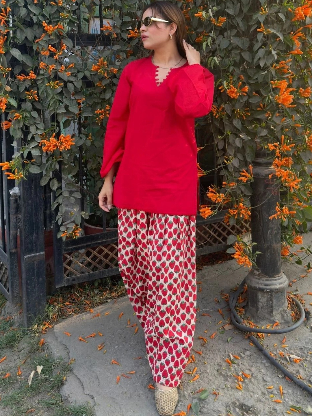 HERE&NOW Women Regular Pure Cotton Kurta with Patiala